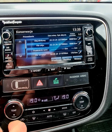 Mitsubishi Outlander cena 79900 przebieg: 229300, rok produkcji 2016 z Gorzów Śląski małe 232